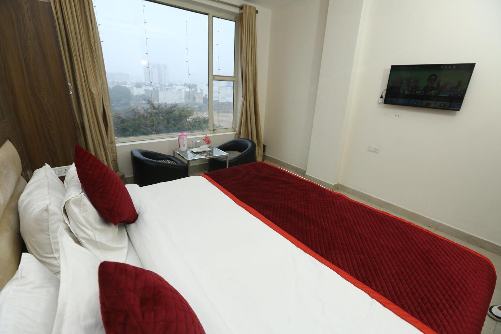 24 Hotel & Resort Agra  Ngoại thất bức ảnh